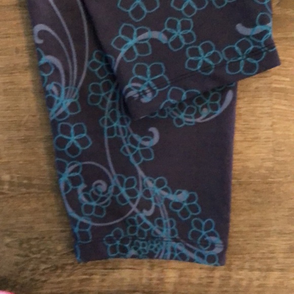 Women’s size large L.L. Bean blue leggings - Picture 8 of 8